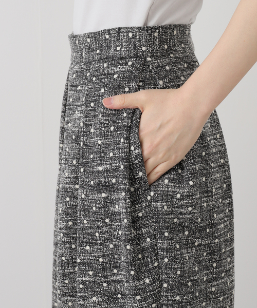 IENA(イエナ)の「ドットツイードタックスカート(スカート・レディース・マルチ・36/38)」の11枚目の写真
