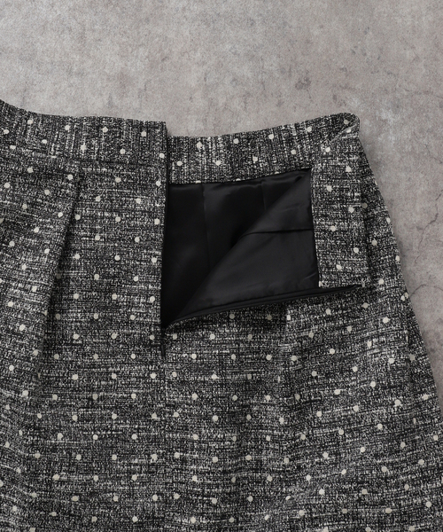 IENA(イエナ)の「ドットツイードタックスカート(スカート・レディース・マルチ・36/38)」の14枚目の写真