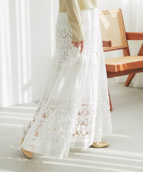 La boutique BonBon（ラブティックボンボン）の「コットンレースティアードマキシスカート（スカート・レディース・サックスブルー/ホワイト・FREE）」の16枚目の写真