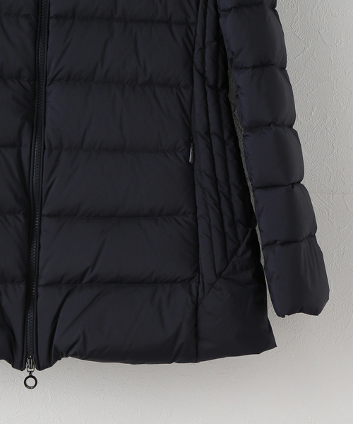 B.C STOCK（ベーセーストック）の「【WEB＋一部店舗限定】TATRAS / タトラス OLSAVA（ダウンジャケット/コート・レディース・アイボリー/ブラック/ネイビー・MEDIUM/LARGE）」の5枚目の写真