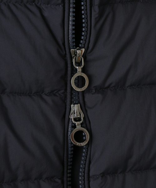 B.C STOCK（ベーセーストック）の「【WEB＋一部店舗限定】TATRAS / タトラス OLSAVA（ダウンジャケット/コート・レディース・アイボリー/ブラック/ネイビー・MEDIUM/LARGE）」の8枚目の写真