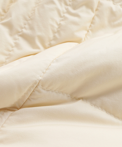 B.C STOCK（ベーセーストック）の「【WEB＋一部店舗限定】TATRAS / タトラス OLSAVA（ダウンジャケット/コート・レディース・アイボリー/ブラック/ネイビー・MEDIUM/LARGE）」の20枚目の写真