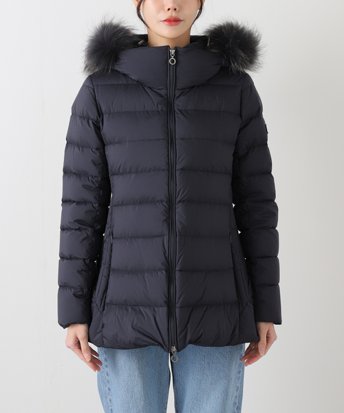 B.C STOCK（ベーセーストック）の「【WEB＋一部店舗限定】TATRAS / タトラス OLSAVA（ダウンジャケット/コート・レディース・アイボリー/ブラック/ネイビー・MEDIUM/LARGE）」の22枚目の写真