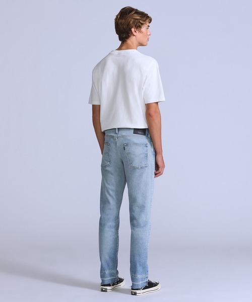 Levi's（リーバイス）の「Levi's/リーバイス BLUETAB(TM) 502(TM) テーパードジーンズ ライトインディゴ MADE IN JAPAN（デニムパンツ・メンズ・ライトインディゴブルー・W36 L32/W34 L32/W32 L32/W30 L32）」の4枚目の写真