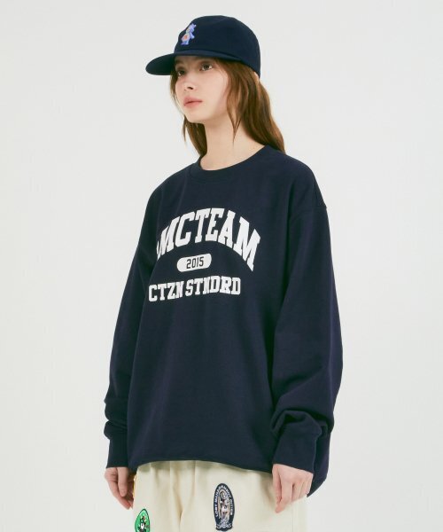 LMCの「TEAM ARCH COLLEGE SWEATSHIRT navy(スウェット・レディース・その他・M/L/XL)」の1枚目の写真