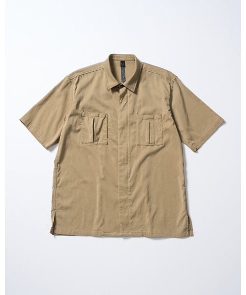 wjk(ダヴルジェイケイ)の「front-zip shirt H/S(シャツ/ブラウス・メンズ・ブラック/ベージュ・SMALL/MEDIUM/LARGE/X-LARGE)」の7枚目の写真