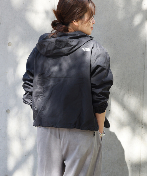 THE NORTH FACE（ザノースフェイス）の「《追加》【THE NORTH FACE/ ザノースフェイス】Short Compact Jacket（ナイロンジャケット・レディース・ブラック/アイボリー/カーキ・LARGE）」の12枚目の写真