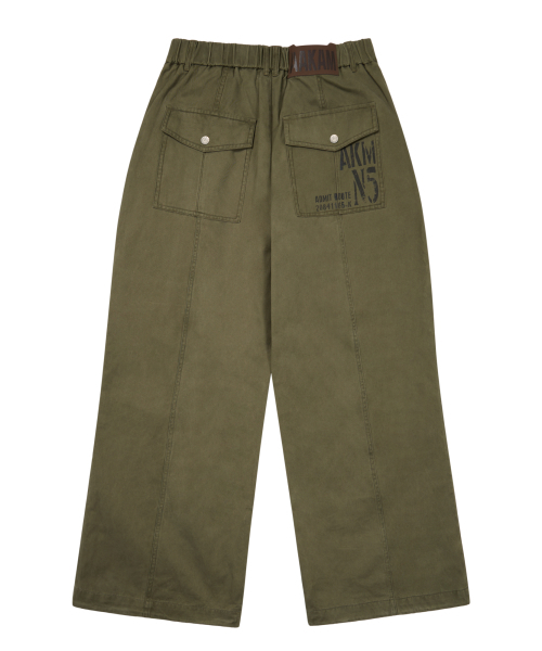 AAKAM(アーカム)の「Knee Pin-Tuck Side Button Pants (Khaki)(その他パンツ・レディース・その他・1/2)」の3枚目の写真