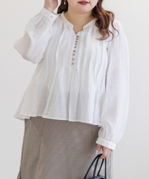 CLETTE(クレット)の「CLETTEオリジナルピンタックフレアブラウス(シャツ/ブラウス・レディース・ブルー/ピンク/ホワイト・4L/3L/LL)」の4枚目の写真