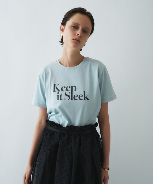 cloenc(クロエンス)の「ロゴプリントTシャツ|リサイクルポリエステル(Tシャツ/カットソー・レディース・サックスブルー系1/グレー系1/グレー系/サックスブルー系/ホワイト系2/ホワイト系1・02)」の1枚目の写真