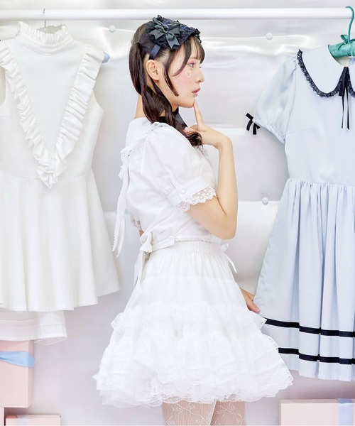 BODYLINE（ボディライン）の「ミニ丈ボリューミーレースパニエ（スカート・レディース・ホワイト/オフホワイト/ブラック・M）」の21枚目の写真