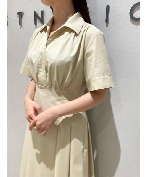 ESTNATION(エストネーション)の「ESTNATION / ギャザーシャツ フレアワンピース(ワンピース・レディース・ベージュ/ブラック・38/36)」の16枚目の写真