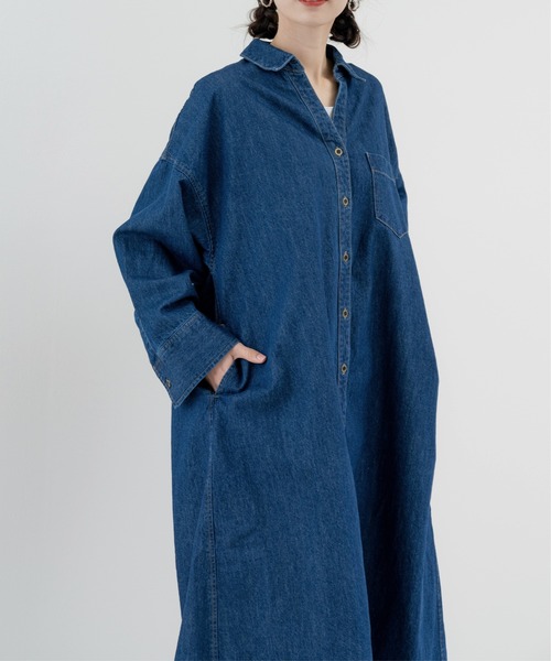 refinedworks(リファインドワークス)の「【refinedworks】爽やかな デニムロングワンピース(ワンピース・レディース・ブルー/ネイビー・FREE)」の19枚目の写真