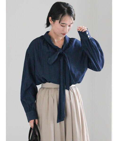 Te chichi（テチチ）の「ビッグボウタイブラウス（シャツ/ブラウス・レディース・オフホワイト/サックスブルー/ネイビー・F）」の9枚目の写真