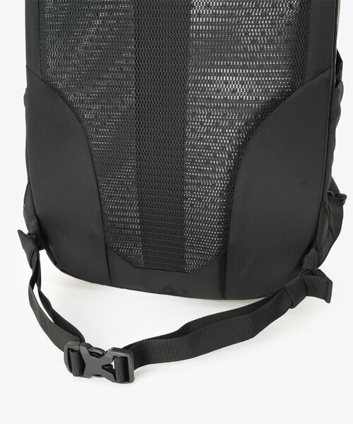 Columbia（コロンビア）の「撥水 新生活 30L リュック ／Columbia ペッパーロック30L バックパック 大容量 PC収納（15インチ対応）／コロンビア（バックパック/リュック・レディース・グレー/ブラック/ブラック×ブラック/パープル/グリーン・ONE SIZE）」の9枚目の写真