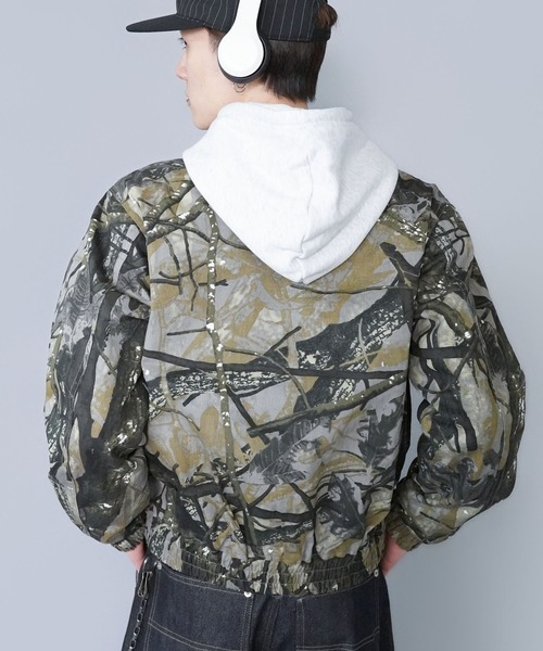 SPINNS（スピンズ）の「短丈ヴィンテージライクファイヤーマンA-2ジャケット/ダブルジップ/リアルツリーカモ/ユニセックス（その他アウター・メンズ・ブラック/ウッドランド/リアルツリーカモ/ブラウン・ONESIZE）」の13枚目の写真