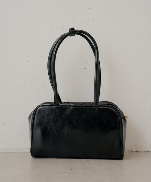 Chico(チコ)の「ロゴプレート付き横長ボストンバッグ(ボストンバッグ・レディース・ブラック/ホワイト/ベージュ系その他3/ピンク・FREE)」の16枚目の写真