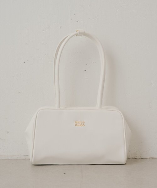 Chico(チコ)の「ロゴプレート付き横長ボストンバッグ(ボストンバッグ・レディース・ブラック/ホワイト/ベージュ系その他3/ピンク・FREE)」の19枚目の写真