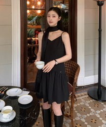 LOOKAST（ルックキャスト）の「ルル シャーリング スリーブレス ドレス_ブラック（ワンピース）」