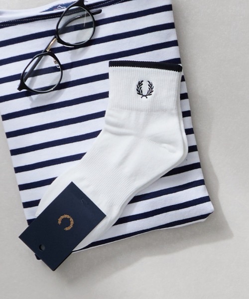 FRED PERRY（フレッドペリー）の「【WEB限定】[FRED PERRY/フレッドペリー] ワンポイントロゴ シングルティップド ショートソックス（ソックス/靴下・レディース・ネイビー/ホワイト/ブラック・4-6/6-8）」の6枚目の写真