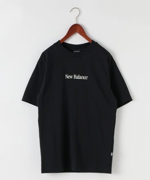 NEW BALANCE(ニューバランス)の「【New Balance(ニューバランス)】NコラージュTシャツ(Tシャツ/カットソー・レディース・オフホワイト/ブラック・MEDIUM/LARGE)」の1枚目の写真