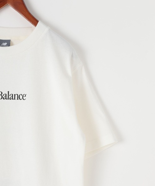 NEW BALANCE(ニューバランス)の「【New Balance(ニューバランス)】NコラージュTシャツ(Tシャツ/カットソー・レディース・オフホワイト/ブラック・MEDIUM/LARGE)」の7枚目の写真