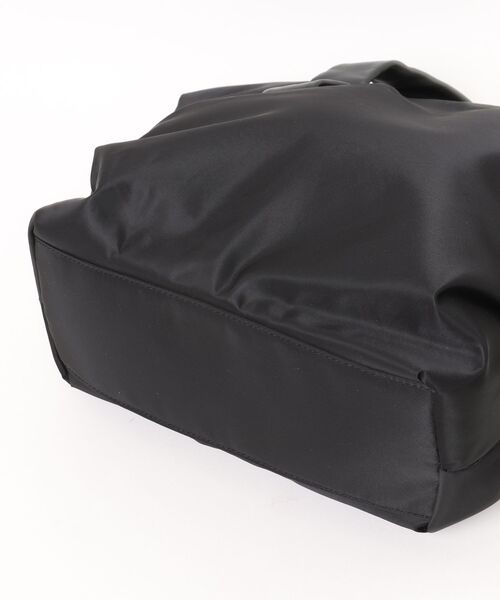 zucchero filato(ズッケロフィラート)の「リサイロン×レザー バッグ 軽量 撥水 耐久性 サスティナブル 11107(ハンドバッグ・レディース・ブラック/カーキ/グレー・FREE)」の6枚目の写真