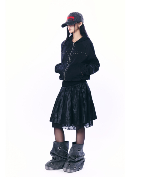 SETUP-EXE(セットアップイーエックスイー)の「STUDDED HOOD WINDBREAK / BLACK(ナイロンジャケット・レディース・その他・OS)」の2枚目の写真