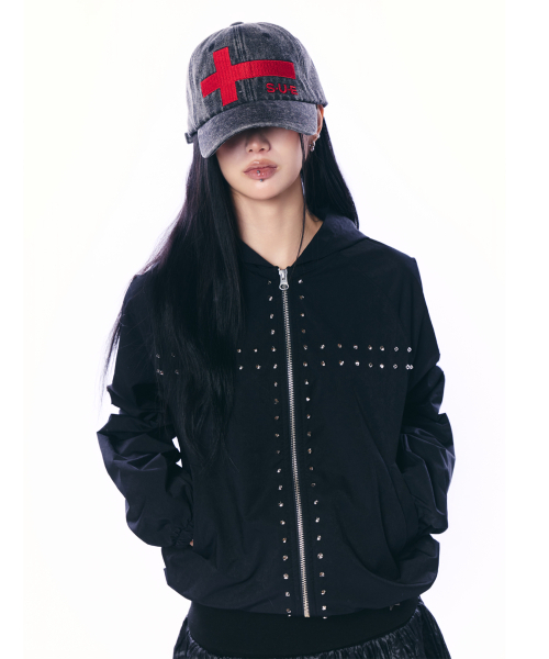 SETUP-EXE(セットアップイーエックスイー)の「STUDDED HOOD WINDBREAK / BLACK(ナイロンジャケット・レディース・その他・OS)」の6枚目の写真