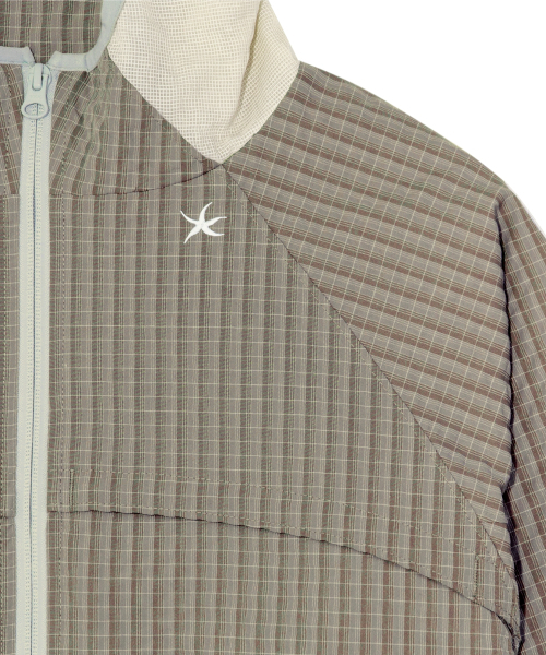 THECOLDESTMOMENT(ザコールデストモーメント)の「TCM split windstopper (charcoal)(ナイロンジャケット・レディース・その他・LARGE/SMALL/MEDIUM)」の4枚目の写真