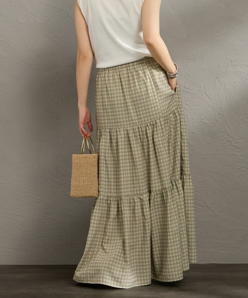 UNIVERSAL OVERALL（ユニバーサルオーバーオール）の「［UNIVERSAL OVERALL/ユニバーサルオーバーオール］別注 チェック柄プリント ティアードマキシ丈スカート（スカート・レディース・グリーン/ベージュ/ブラック/ブルー・F）」の22枚目の写真