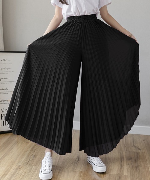 emi+（エミプラス）の「プリーツワイドスカパン（その他パンツ・レディース・ブルー/グレー/ブラック/パープル・FREE）」の2枚目の写真