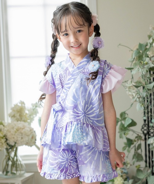 Catherine Cottage（キャサリンコテージ）の「フリル甚平【ZOZO限定先行予約受付中】（浴衣・キッズ・ホワイト×ブルー/サックスブルー系/ブルーパープル/ミント/ピンク系2/ピンク系1/ライトブルー/ライラック系1・120/110/100/90/130）」の6枚目の写真