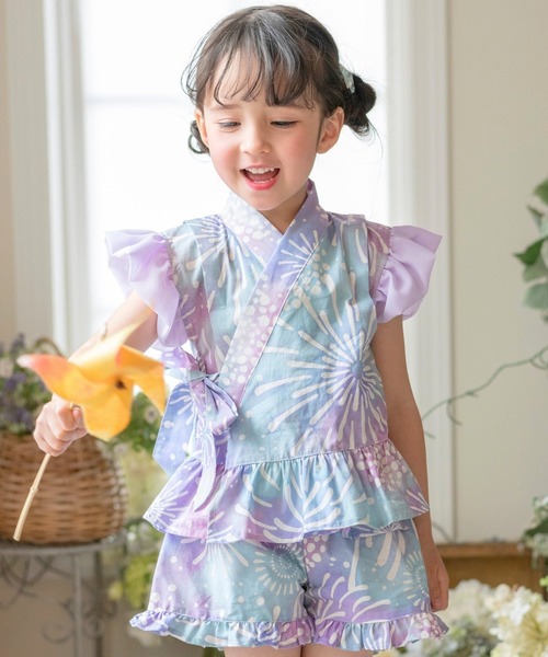 Catherine Cottage（キャサリンコテージ）の「フリル甚平【ZOZO限定先行予約受付中】（浴衣・キッズ・ホワイト×ブルー/サックスブルー系/ブルーパープル/ミント/ピンク系2/ピンク系1/ライトブルー/ライラック系1・120/110/100/90/130）」の3枚目の写真