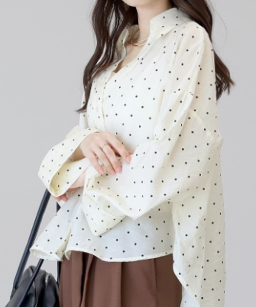 Aletta vita(アレッタビータ)の「ドットプリントスキッパー前開きシャツ(シャツ/ブラウス・レディース・アイボリー/ベージュ・M)」の1枚目の写真