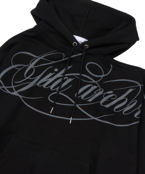 GILAARCHIVE（ギラアーカイブ）の「SCRIPT LETTERING ONE SHOULDER HOODED_BLACK（パーカー・レディース・その他・FREE）」の7枚目の写真