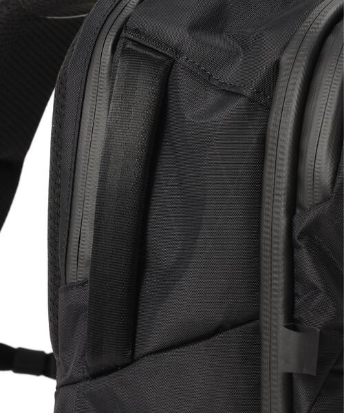 Aer(エアー)の「Aer(エアー)City Pack Pro2 20L X-Pac AER-29063(バックパック/リュック・メンズ・ブラック・F)」の15枚目の写真