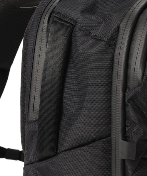 Aer(エアー)の「Aer(エアー)City Pack Pro2 20L X-Pac AER-29063(バックパック/リュック・メンズ・ブラック・F)」の5枚目の写真