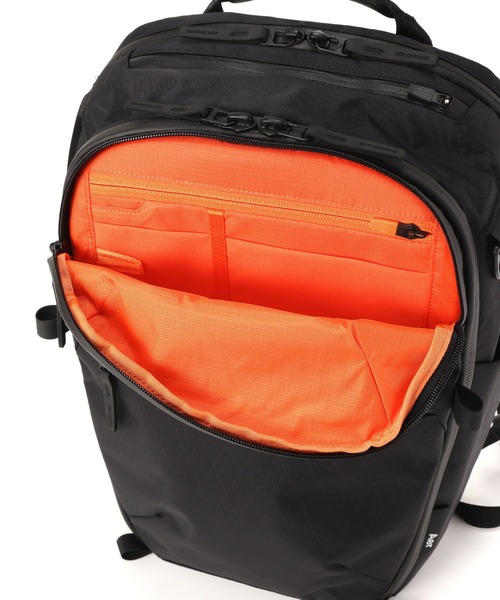 Aer(エアー)の「Aer(エアー)City Pack Pro2 20L X-Pac AER-29063(バックパック/リュック・メンズ・ブラック・F)」の22枚目の写真