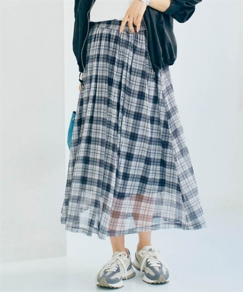 nissen(ニッセン)の「チェック柄チュールスカート(スカート・レディース・ブラック系/ネイビー系・S/M/L/LL)」の5枚目の写真