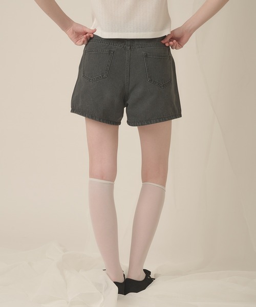 hazyl(ヘイジル)の「hazy patch short pants / ヘイジーパッチショートパンツ(その他パンツ・レディース・ブラック/ベージュ・MEDIUM/SMALL)」の19枚目の写真