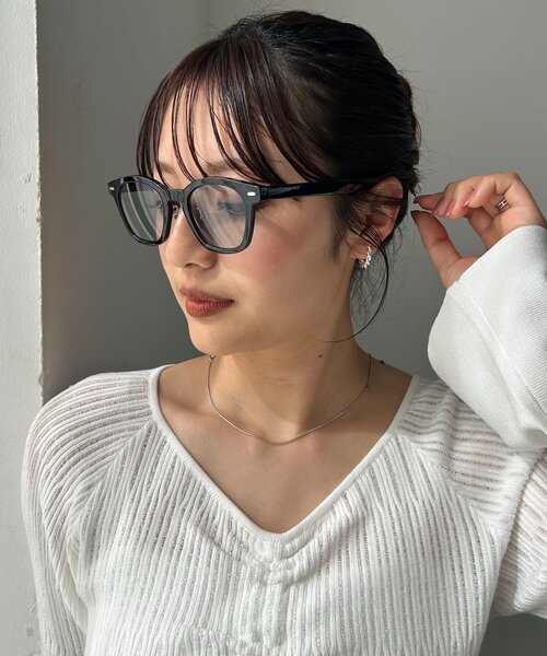 CAPRICIEUX LE'MAGE（カプリシューレマージュ）の「スクエアメガネ（サングラス・レディース・ベージュ/クリア/グレー/ブラウン・FREE）」の2枚目の写真