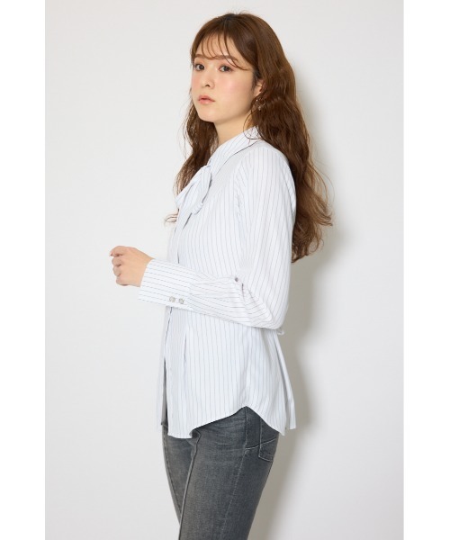 rienda(リエンダ)の「ウエストシェイプボウタイシャツ 春服 夏服(シャツ/ブラウス・レディース・ライトブルー/ブラック系その他/ホワイト系その他・FREE)」の9枚目の写真