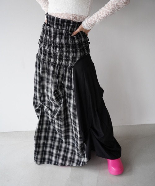 SANSeLF（サンセルフ）の「【SANSeLF】2WAYシャーリングチェックワンピース saw26s047（ワンピース・レディース・ブラック・FREE）」の13枚目の写真