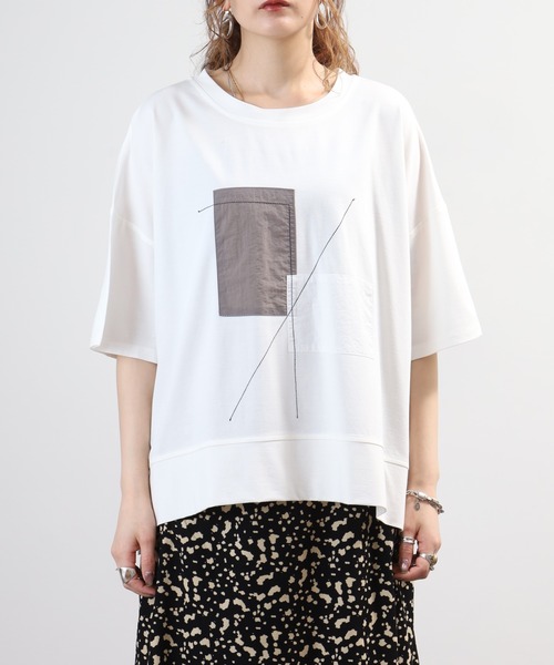 BRODIAEA(ブローディア)の「BRODIAEA スクエアデザインオーバーサイズ半袖カットソー(Tシャツ/カットソー・レディース・オフホワイト/ブラック・40)」の12枚目の写真