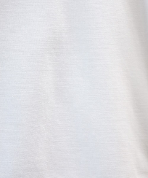 BRODIAEA(ブローディア)の「BRODIAEA スクエアデザインオーバーサイズ半袖カットソー(Tシャツ/カットソー・レディース・オフホワイト/ブラック・40)」の19枚目の写真