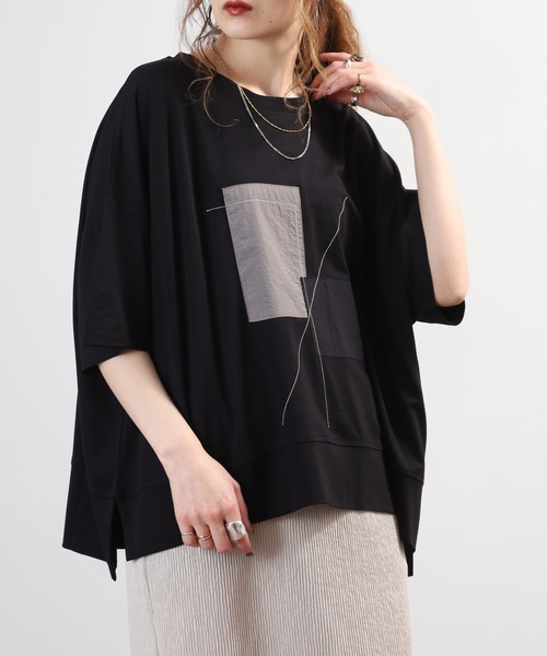 BRODIAEA(ブローディア)の「BRODIAEA スクエアデザインオーバーサイズ半袖カットソー(Tシャツ/カットソー・レディース・オフホワイト/ブラック・40)」の9枚目の写真
