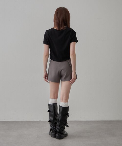 mline（エムライン）の「[mline]ローライズ ベルトショートパンツ（その他パンツ・レディース・チャコールグレー/ブラウン・2/1）」の17枚目の写真