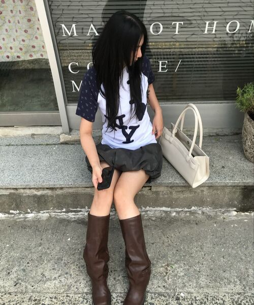 ROGIN N ROSIE(ロギンエンロージー)の「NY Flower Point Ragian T-Shirt Navy(Tシャツ/カットソー・レディース・その他・SMALL/MEDIUM)」の7枚目の写真