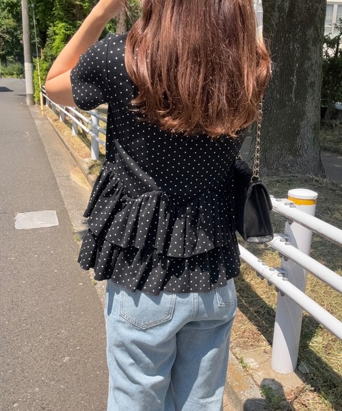junoah（ジュノア）の「ドットヘンリーネックペプラムトップス（Tシャツ/カットソー・レディース・グレー/ホワイト/ブラック・SMALL/MEDIUM/LARGE）」の11枚目の写真